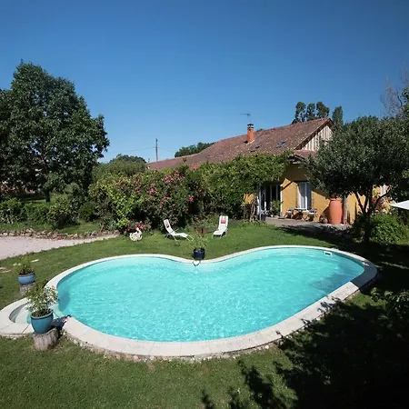 Holiday Domaine A Marmande 1 Hébergement de vacances *